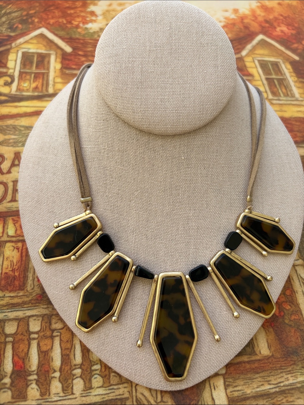 Chico's Tortoiseshell Pendant Collar Necklace - Black and Brown